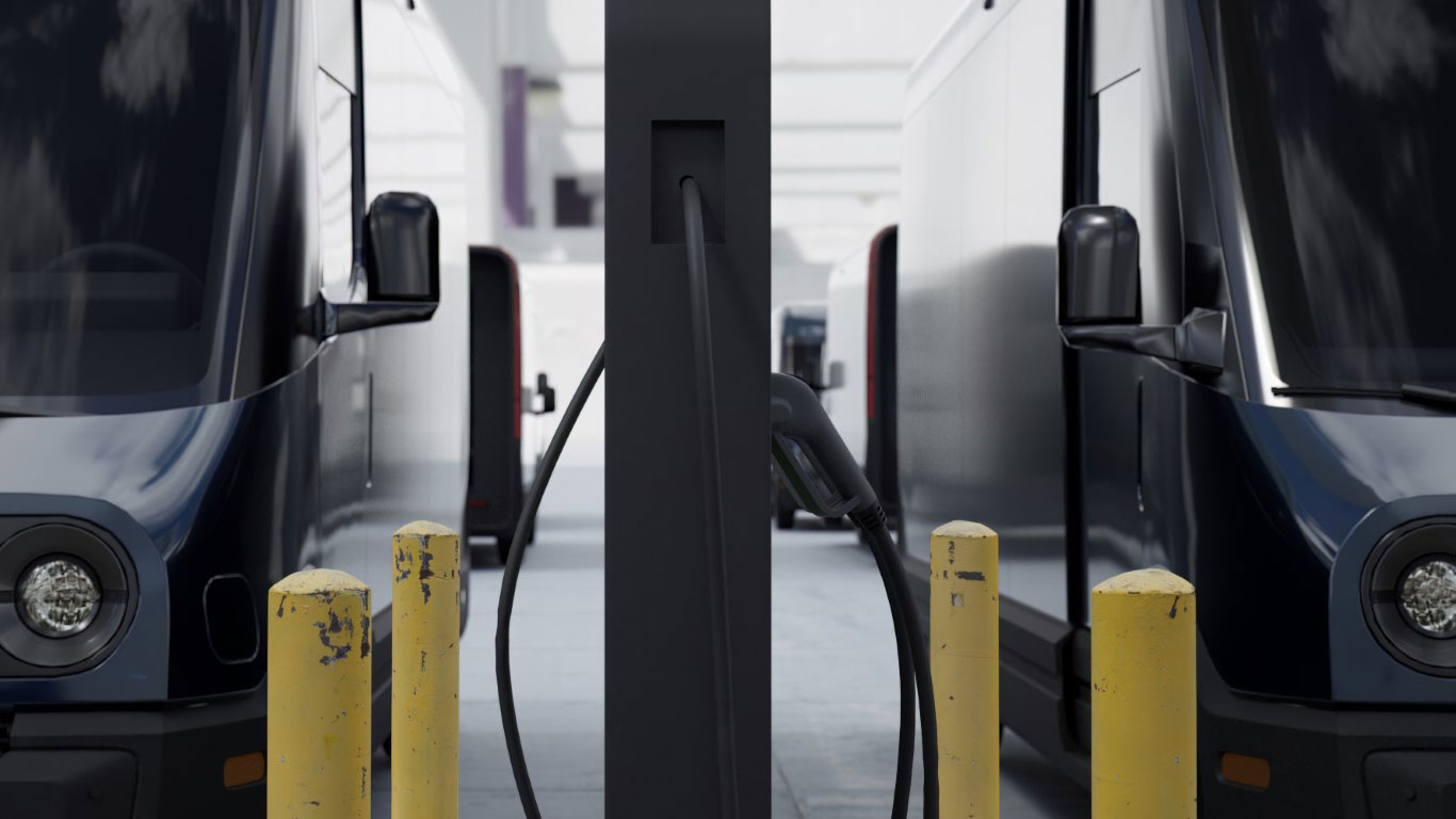 AUTOChargit Fleet uses Level II and DC Fast Chargers that network directly to the Yard Management System (YMS).